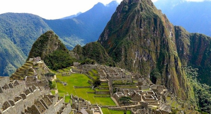 PERU MAGICAL KINGDOM OF THE INCAS 11 PERU MAGICAL KINGDOM OF THE INCAS